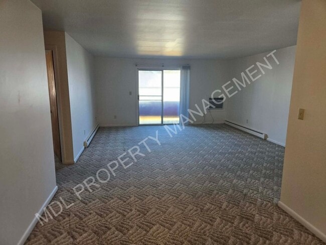 Photo - 121 N Woodbridge St Unit 2-11