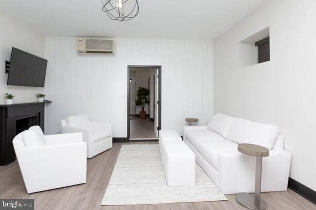 Building Photo - 1210 N Calvert St Unit 1A