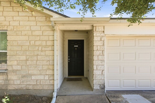 Photo - 209 Rinehardt St