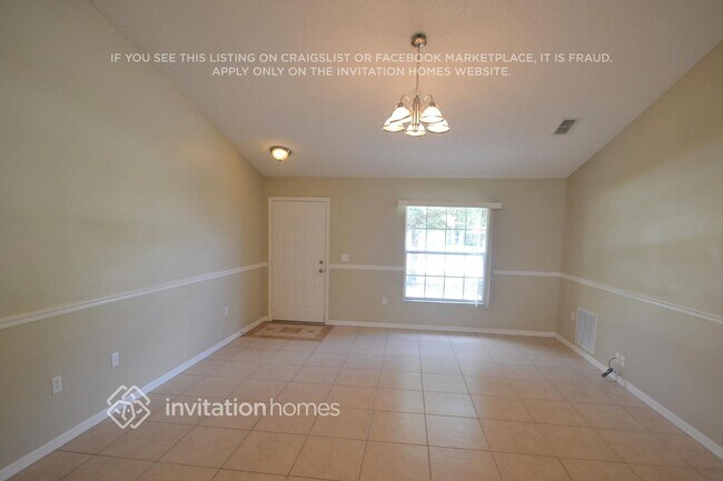 Photo - 2560 Millwood Ave