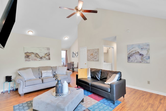 1216 Eagle Ridge Dr