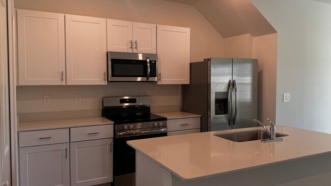 Photo - Charming Modern Townhome in Marion Ranch – Prime Ocala Location