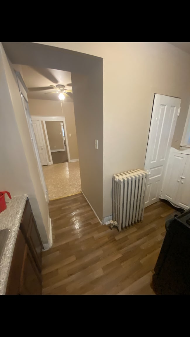 Photo - 5630 Pemberton St