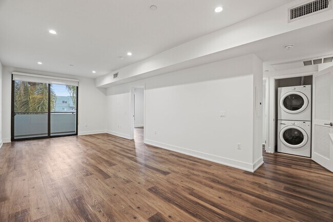 Photo - Kings on Third by Wiseman