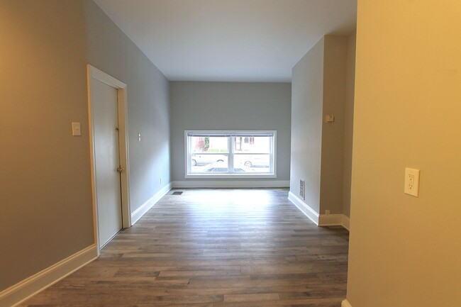 Photo - 5028 Wayne Ave Unit 1