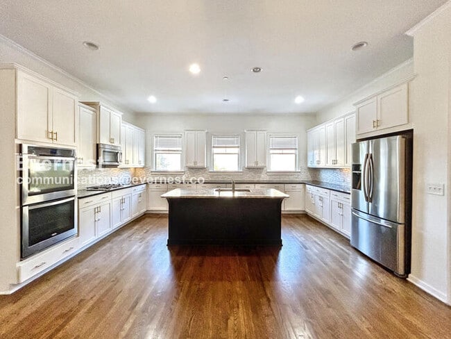 Photo - 951 Opelousas Way