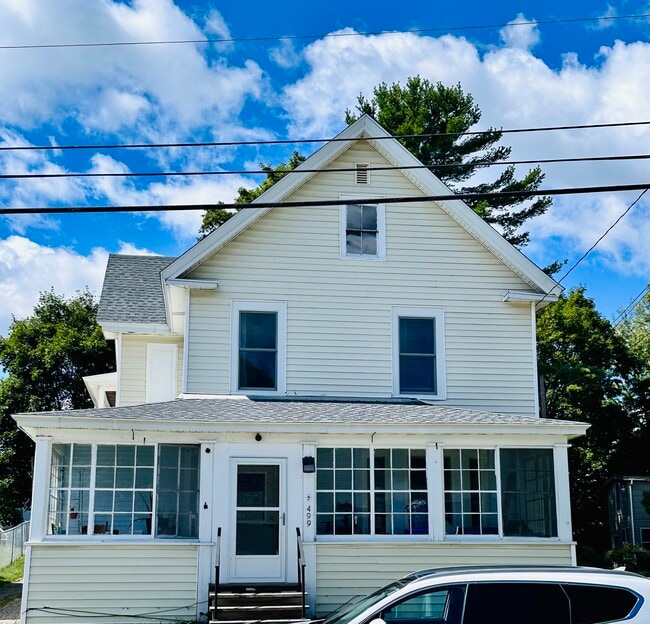 Photo - 499 Main St Unidad 3