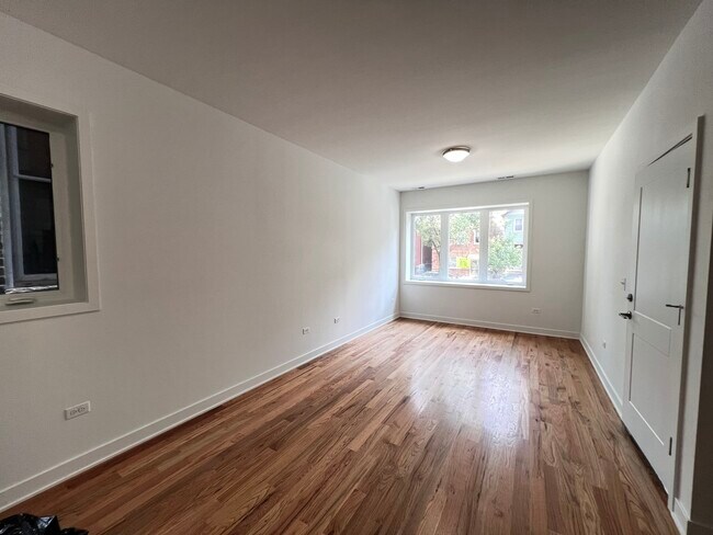 Photo - 226 W 24th St Unit 1