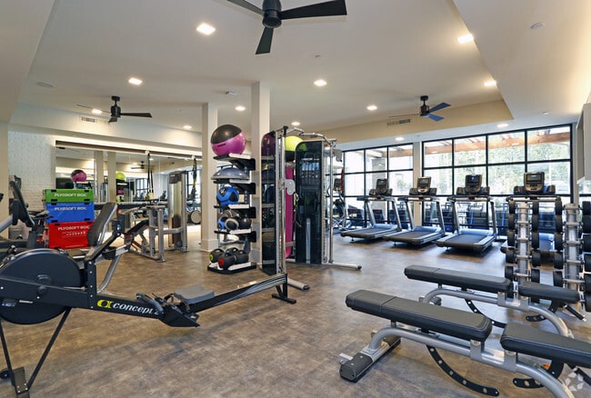 Fitness Center - Blu on Farrington