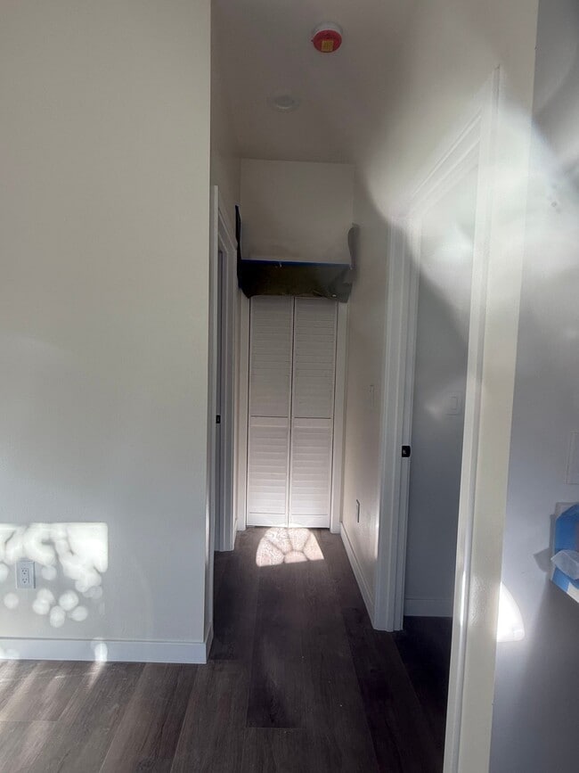 Photo - 17586 Filbert St
