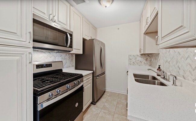 831 Mcintosh Ct Unit 16-306