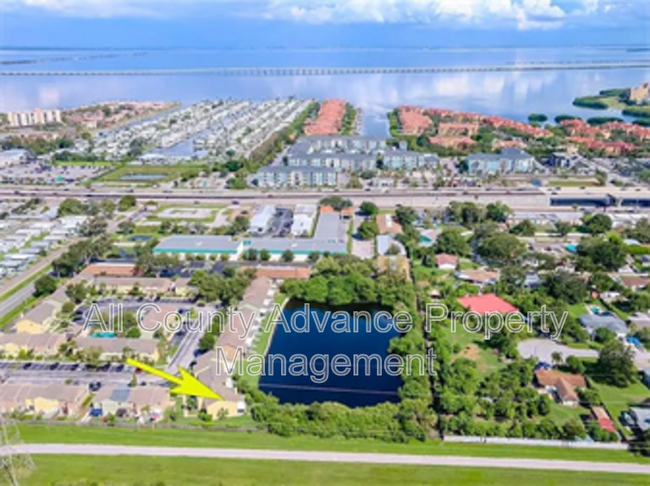 Photo - 1532 Chateaux De Ville Ct