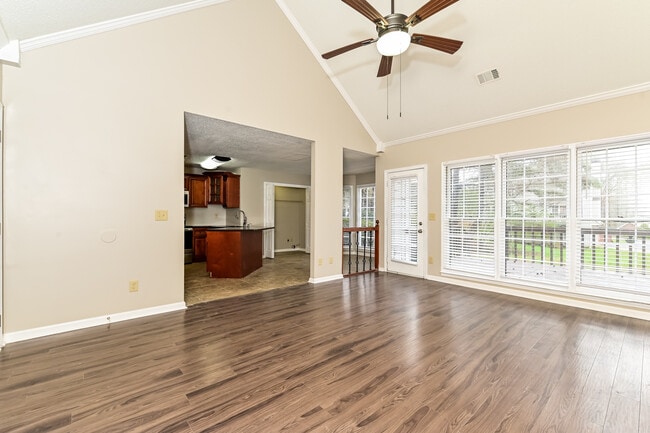 Photo - 3307 Poplar Ridge Dr