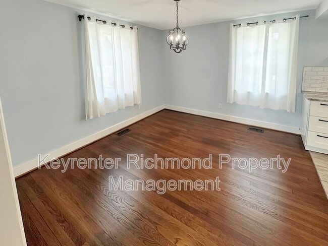 Photo - 2127 New Berne Rd