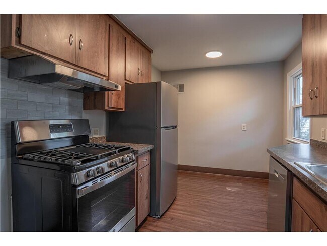 Photo - 3708 Xenia Ave N