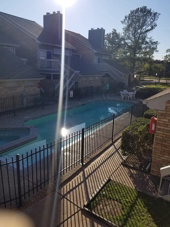 11240 Perry Rd