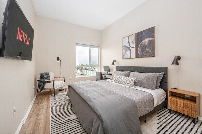 Photo - 4384 Iowa St Unidad ID1472544P