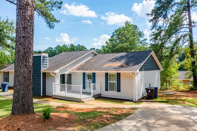 Candlewood Apartments