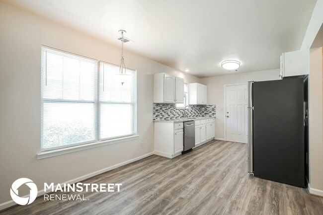 Photo - 316 Creek Run Cir