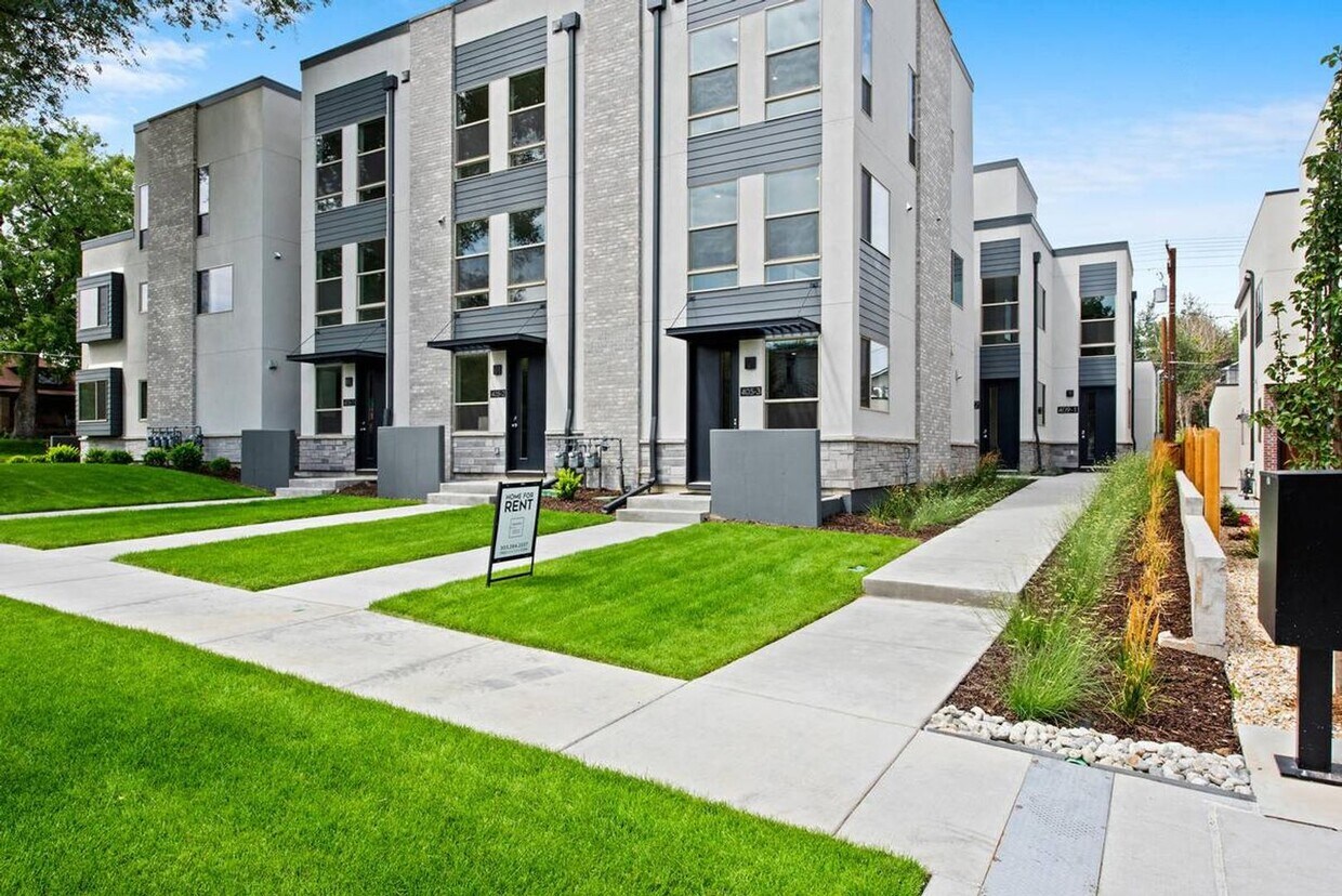 Beautiful Contemporary Home in Cherry Creek - Beautiful Contemporary Home in Cherry Creek