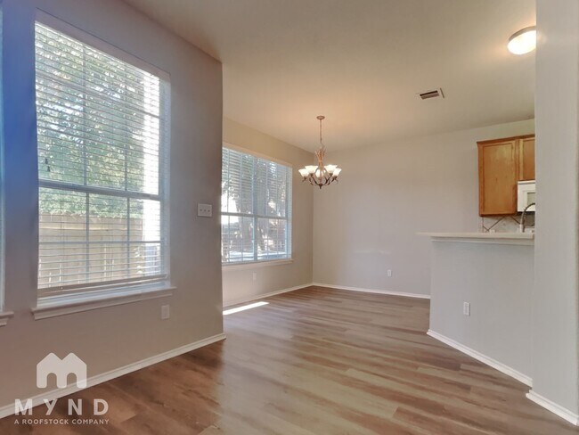 Photo - 2632 Century Park Blvd