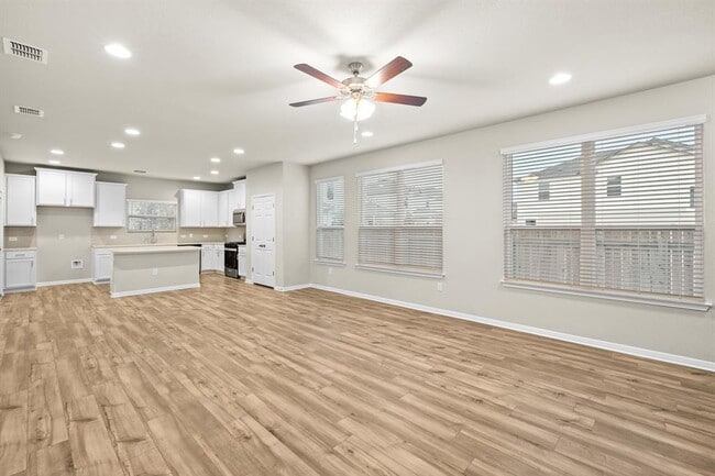 Photo - 1156 Autumn Heather Dr