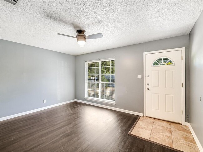 Photo - 5802 Blythewood Dr