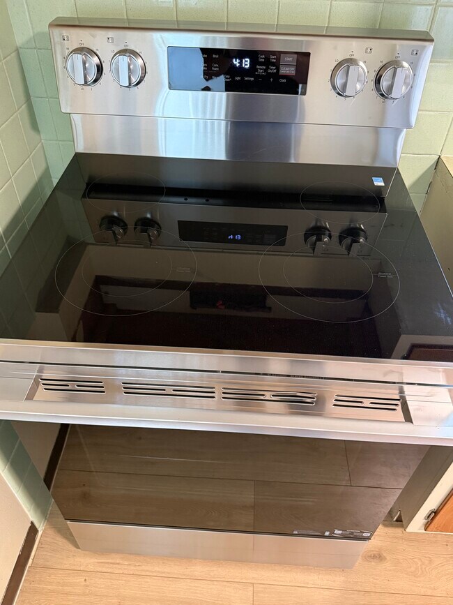 2718 Bedford St Unit 2718 1/2
