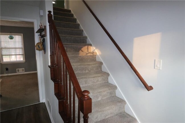 Photo - 1302 Stephens St SW