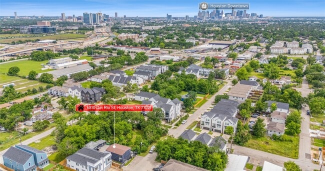 Photo - 6810 Del Rio St Unit 4