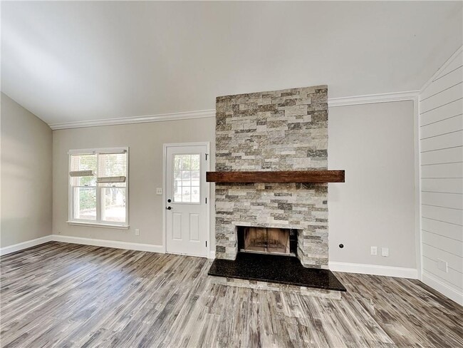 Photo - 365 Widewater Dr