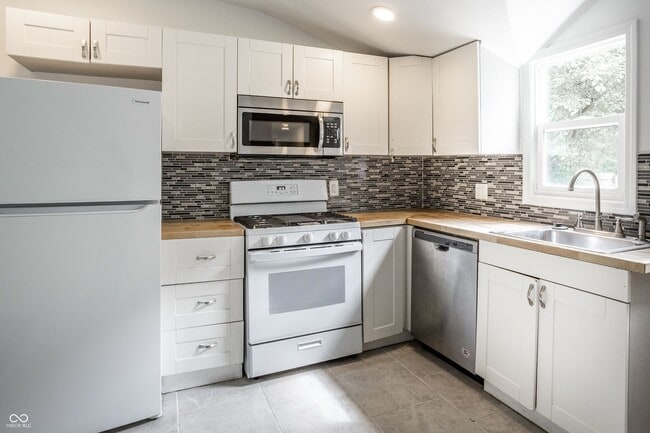 Photo - 5108 Sunny Meade Ln