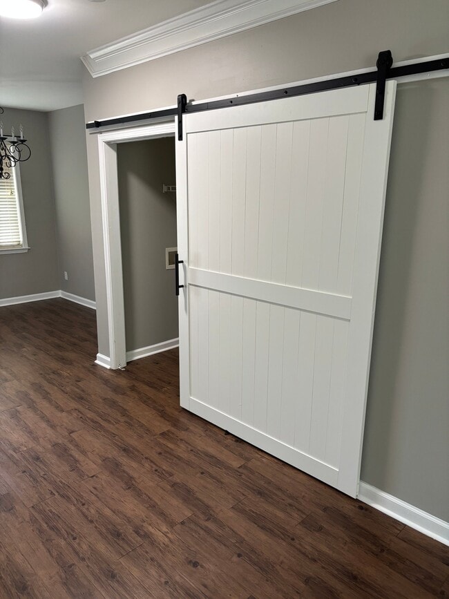 Photo - 1776 Heights Cir