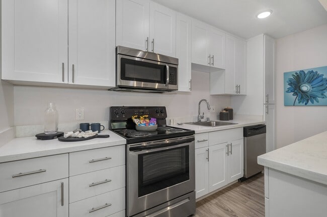Pinecrest Apartments