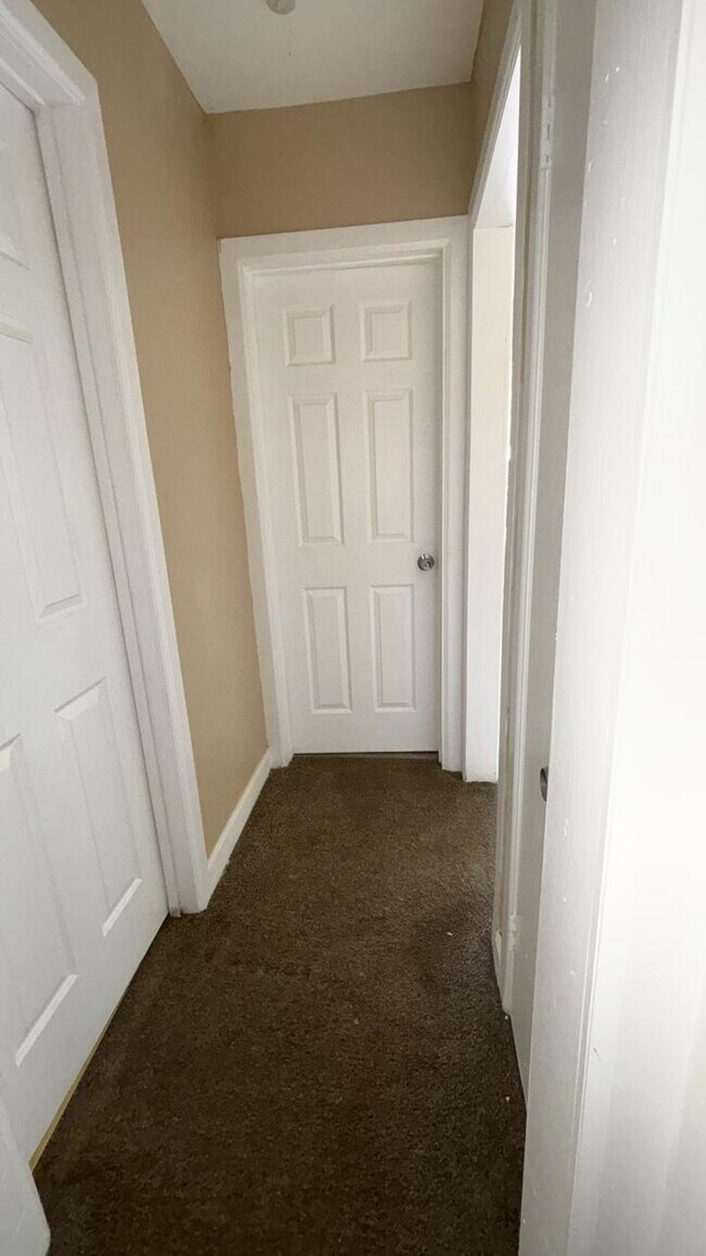 Photo - 11548 Wayburn St