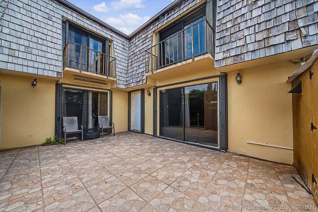 Photo - 149 Lake Arbor Dr