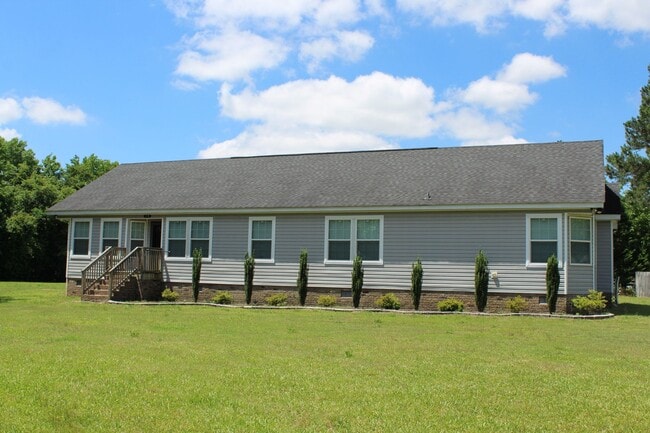 Building Photo - 110 Fisher Dr