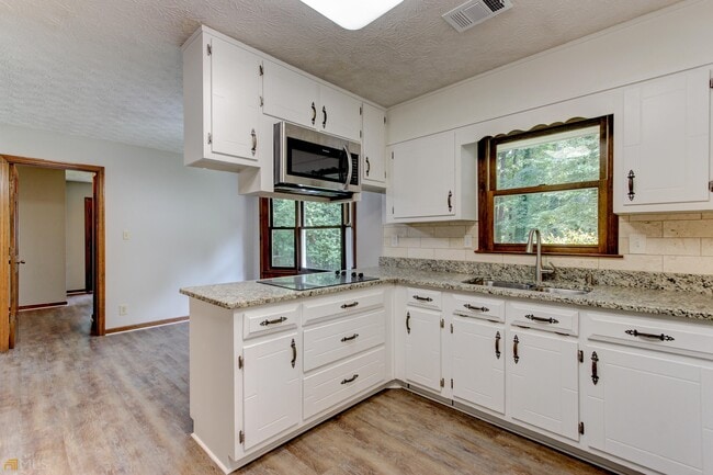 Photo - 130 Aspen Way