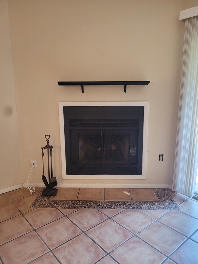 Photo - 3727 45th Way N