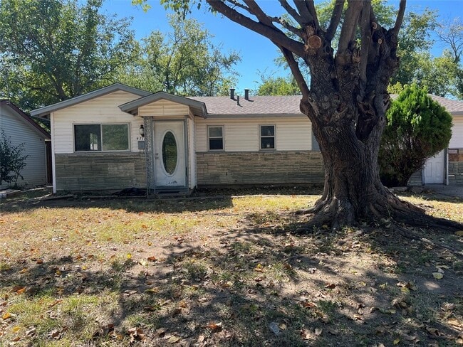 Photo - 4716 Dorsey St