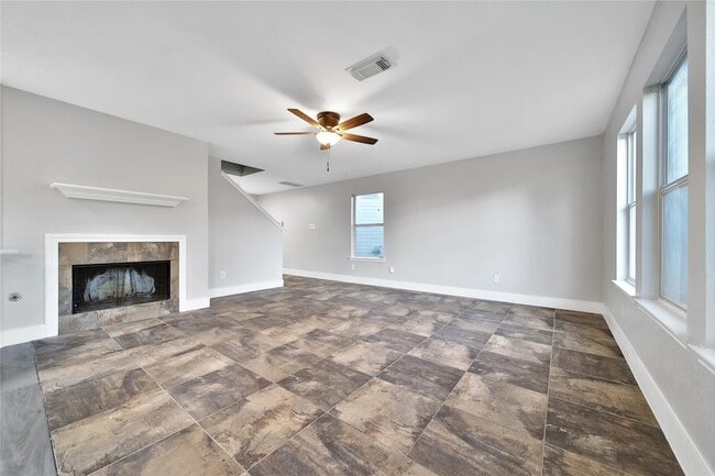 Photo - 18202 Coreland Ln