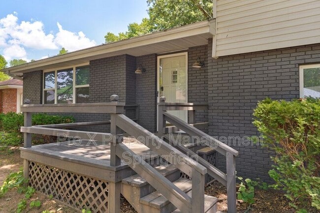 Photo - 3332 S Southlyn Pl