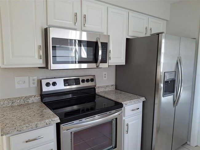 Photo - 11528 107th Ave N