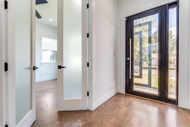 Photo - 4707 Cowan Ave