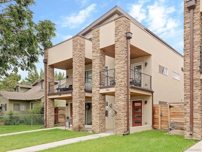 Building Photo - 2146 S Cherokee St Rental