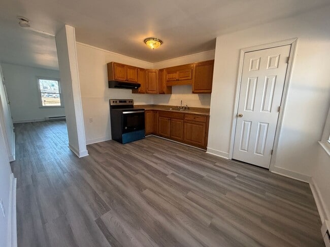 Photo - One story duplex