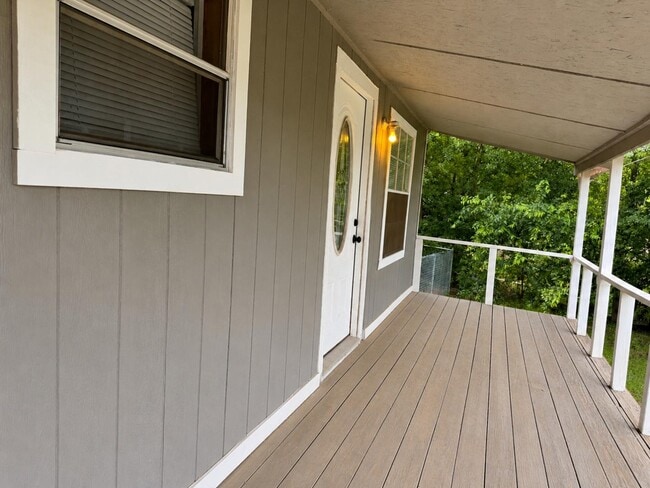 Photo - 118 County Rd 1816