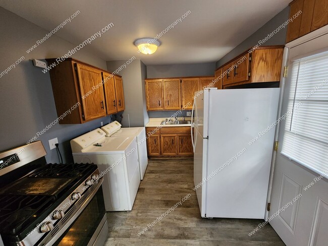 Photo - 3 bedroom 1 bathroom Ranch with a 2 car garage