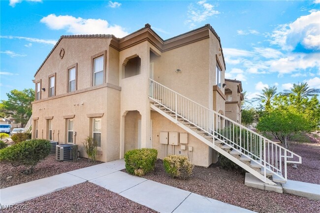 Photo - 3400 Cabana Dr Unit 1131