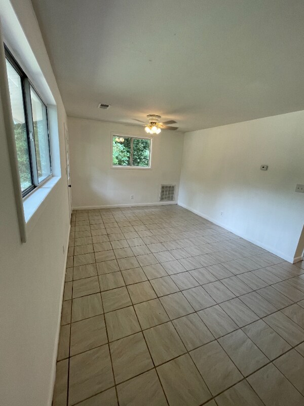 Photo - 645 Academy St Unit A